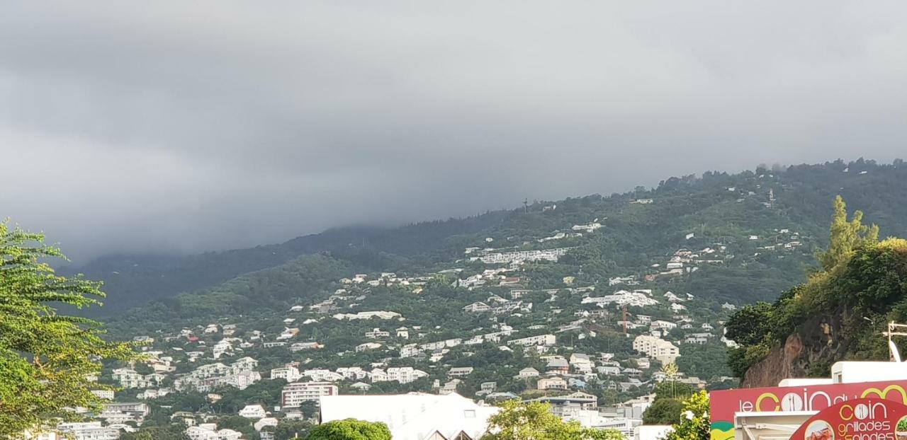 T1 Tout Confort Saint-Denis Esterno foto